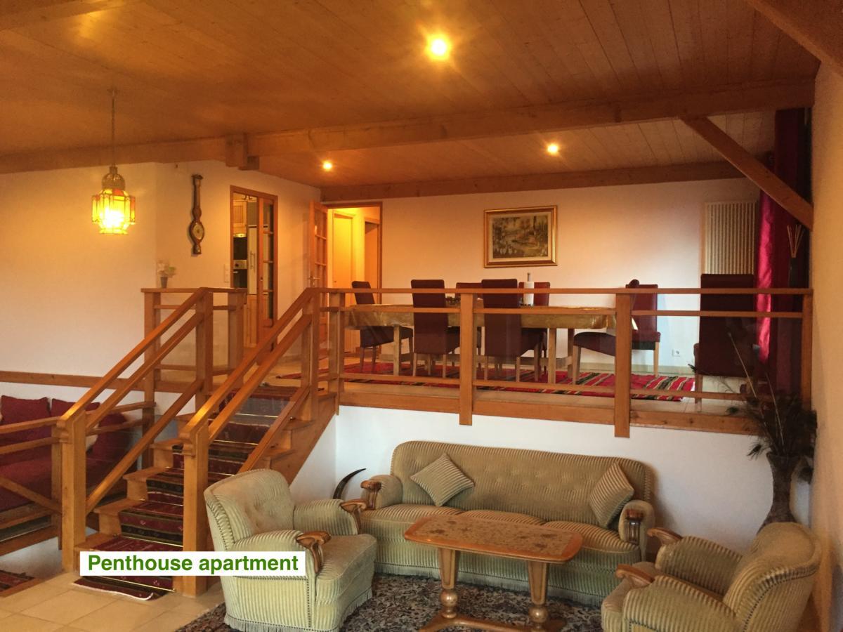 Chalet Le *